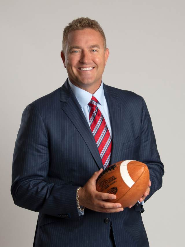 College Football World Reacts To Kirk Herbstreit’s New Rankings