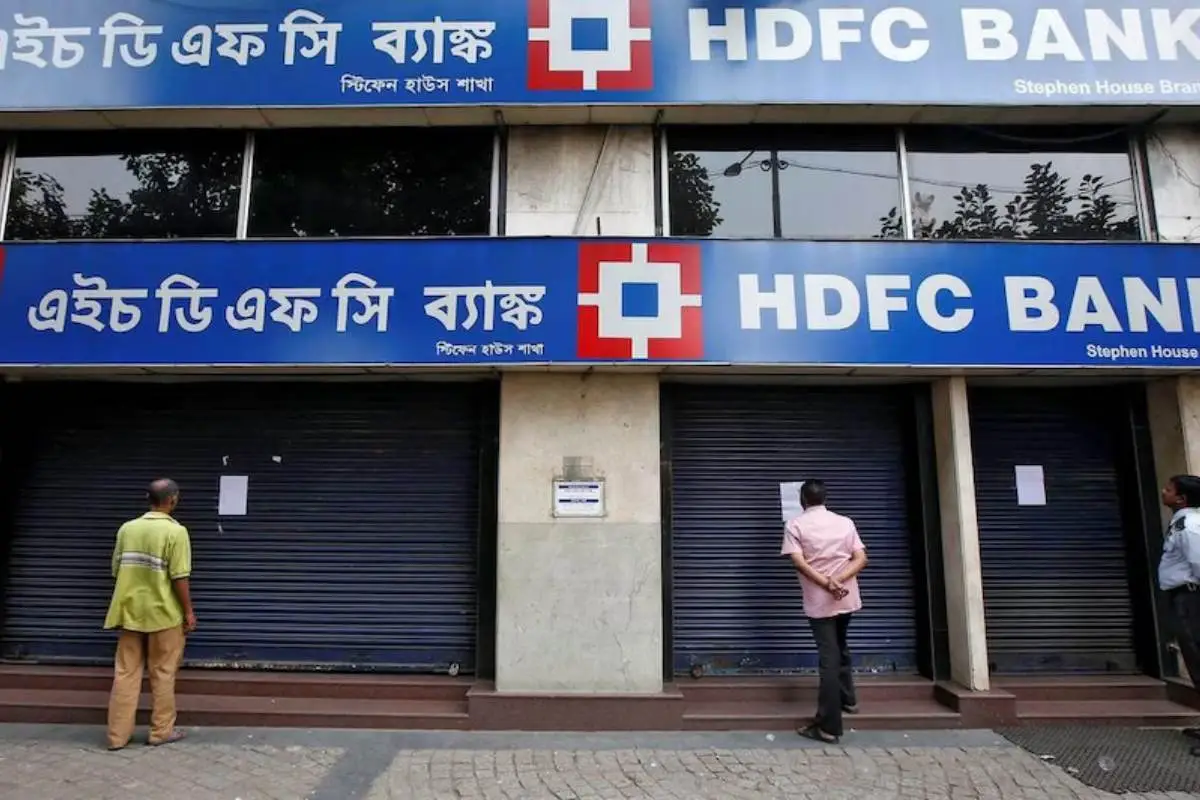 HDFC Bank Merger के लिए मिल गया Approval, क्या आपका भी खाता है HDFC बैंक में, तो जानिए क्या होगा HDFC Bank Merger के बाद आपके खाते पर असर?
